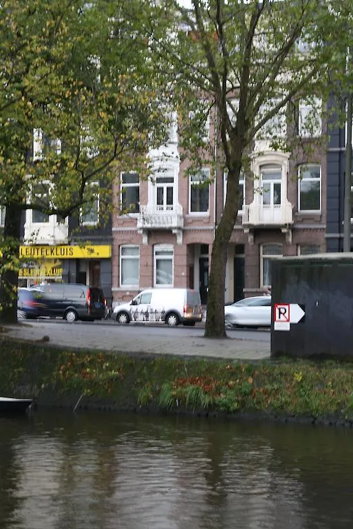 Stadhouderskade Apartment Amsterdam